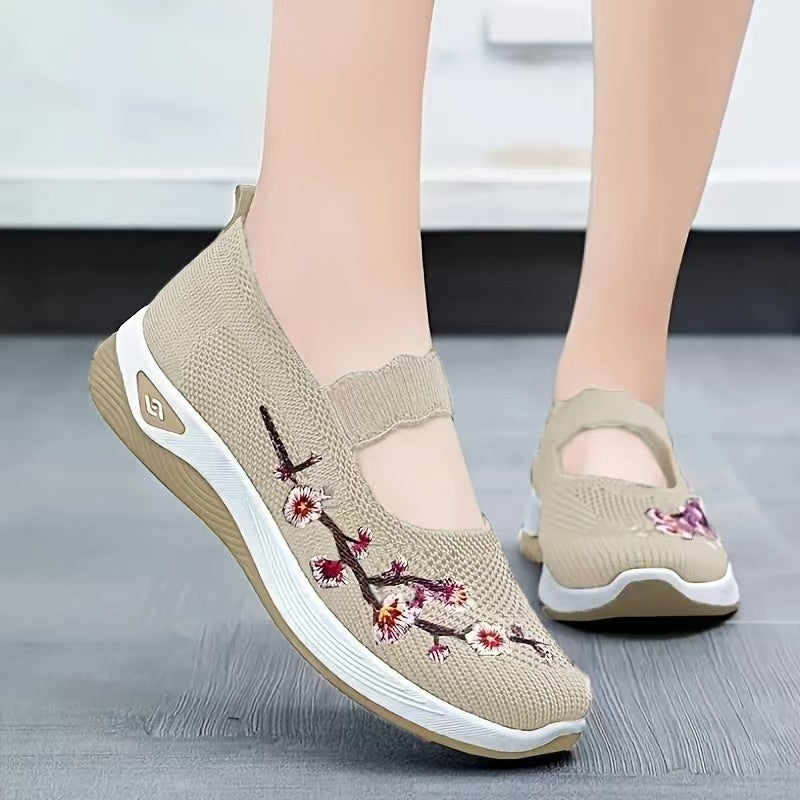 Embroidered AirMarys – Chaussures Légères et Respirantes à Motifs Brodés