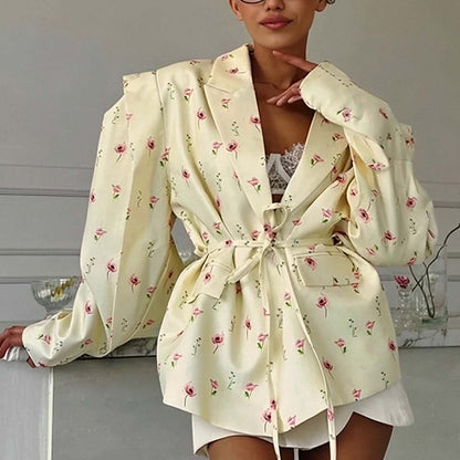 Veste Fluide à Taille Ceinturée