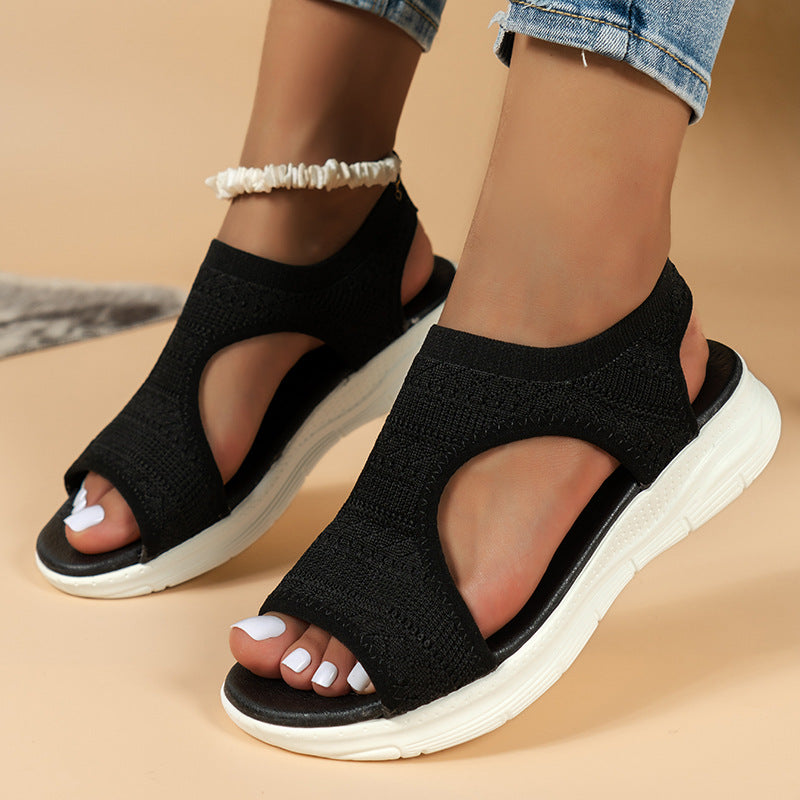 Sandales Légères à Découpe Élégante