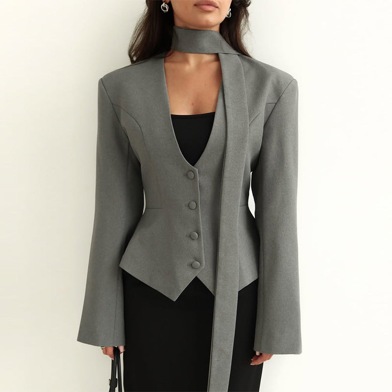 Veste Tailleur Ajustée à Écharpe Intégrée