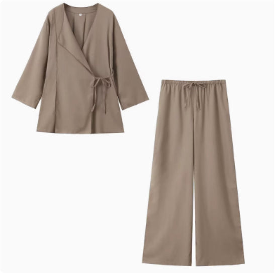 Ensemble Fluide Minimal – Veste Croisée & Pantalon Large