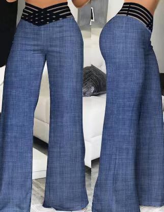 Pantalon Flare à Découpes Modernes