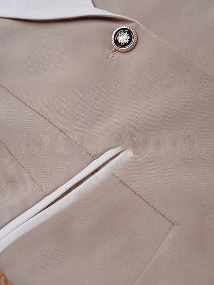 Blazer Élégance Signature – Beige Couture